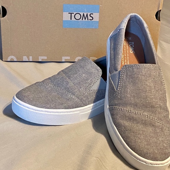 womens toms luca slip on casual shoe